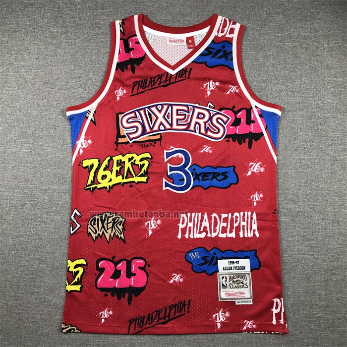 Camiseta Philadelphia 76ers Allen Iverson #3 Slap Sticker Mitchell & Ness 1996-97 Rojo